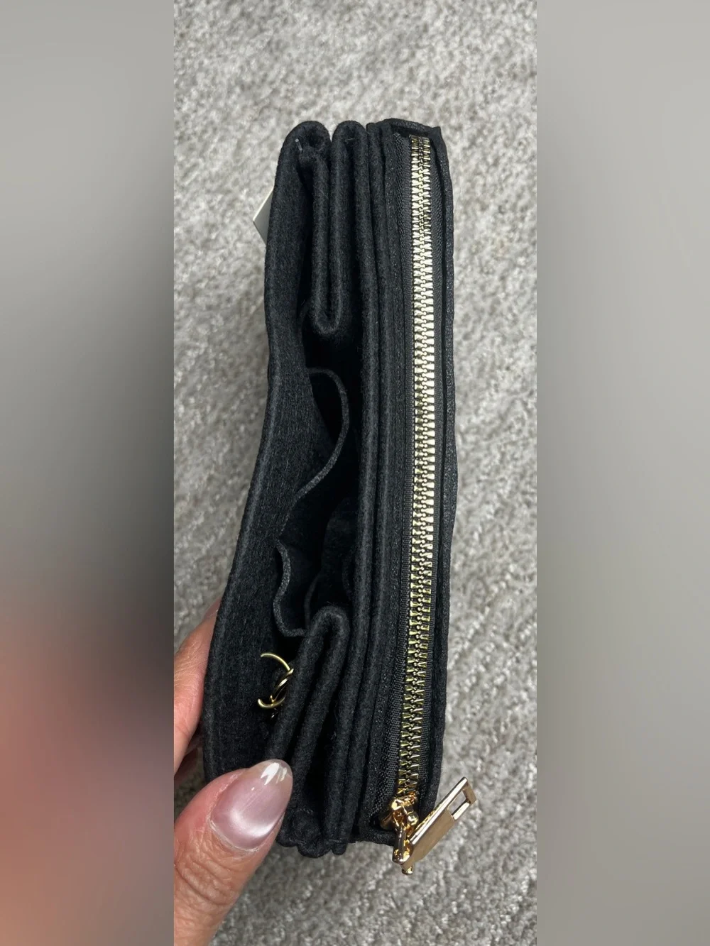 Purse Organizer Insert, Felt Bag Organizer with Metal Zipper Small. 2714/bb9-1